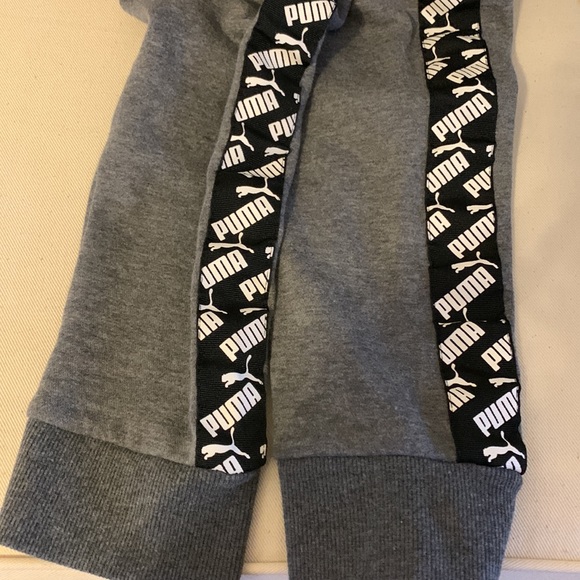 Boys Puma sweats large 14-16, like new - Picture 4 of 5